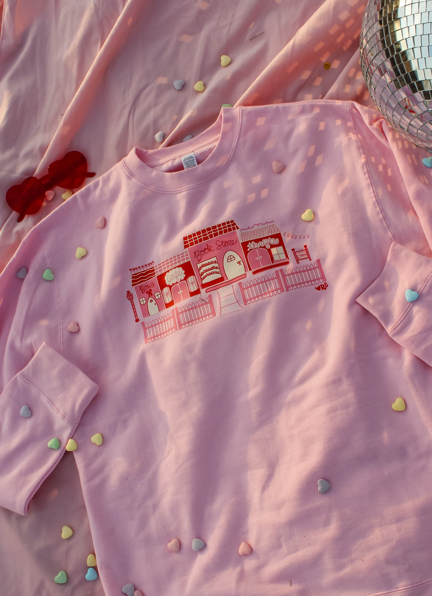 Cozy Village Crewneck Pink