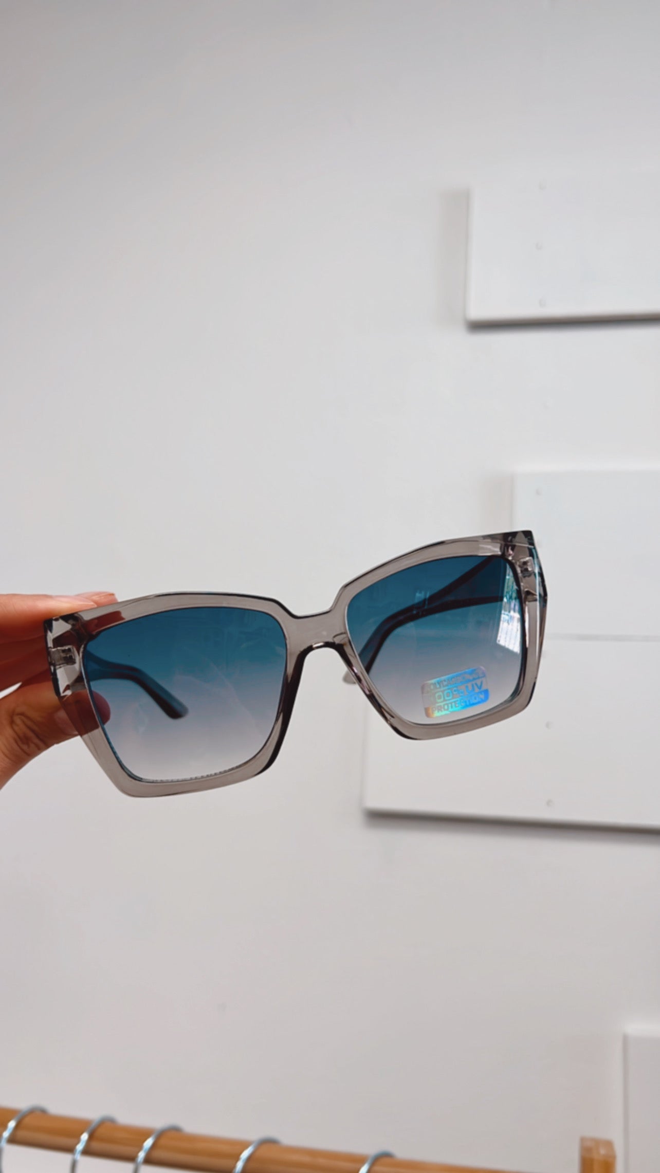 Josie Sunnies