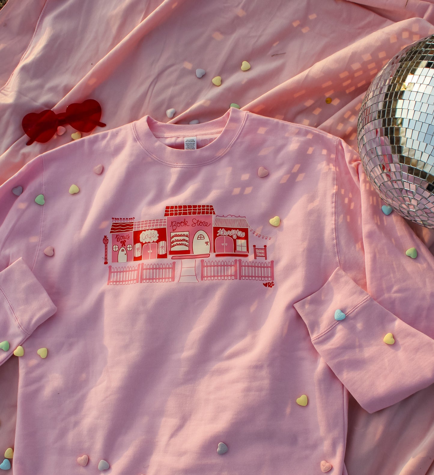 Cozy Village Crewneck Pink