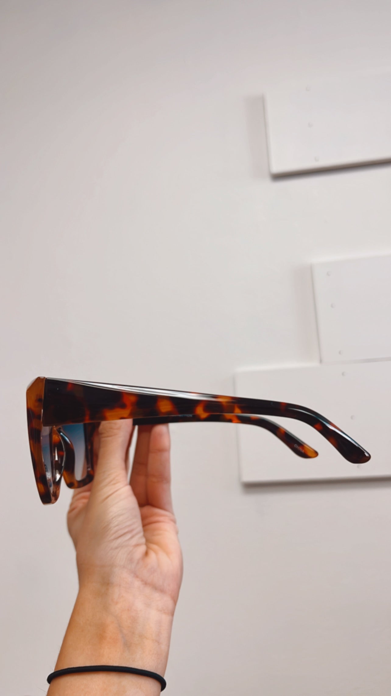 Josie Sunnies