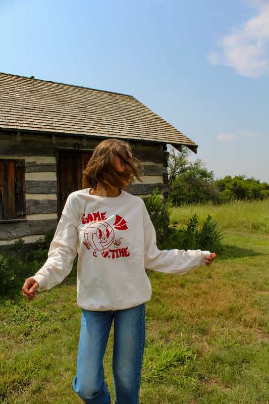 Volleyball Dude Crew Ivory