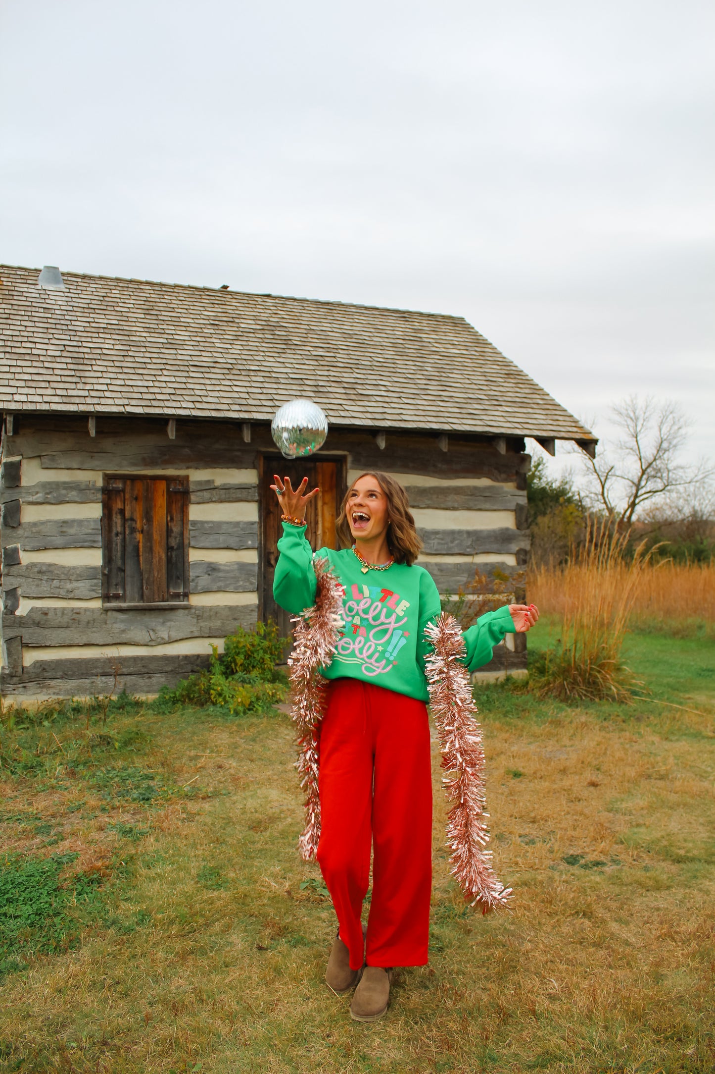 Little Holly, Lotta Jolly Crew