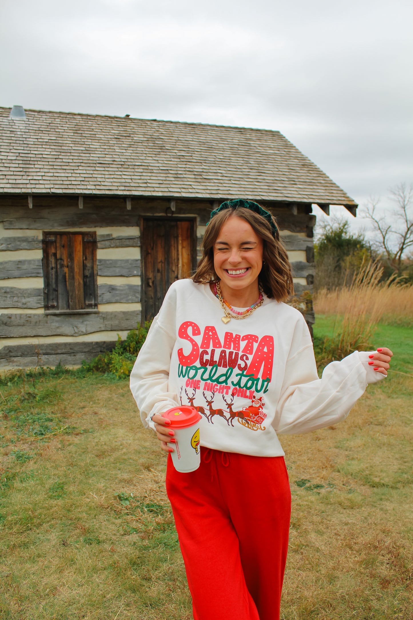 Santa Claus World Tour Sweatshirt Ivory