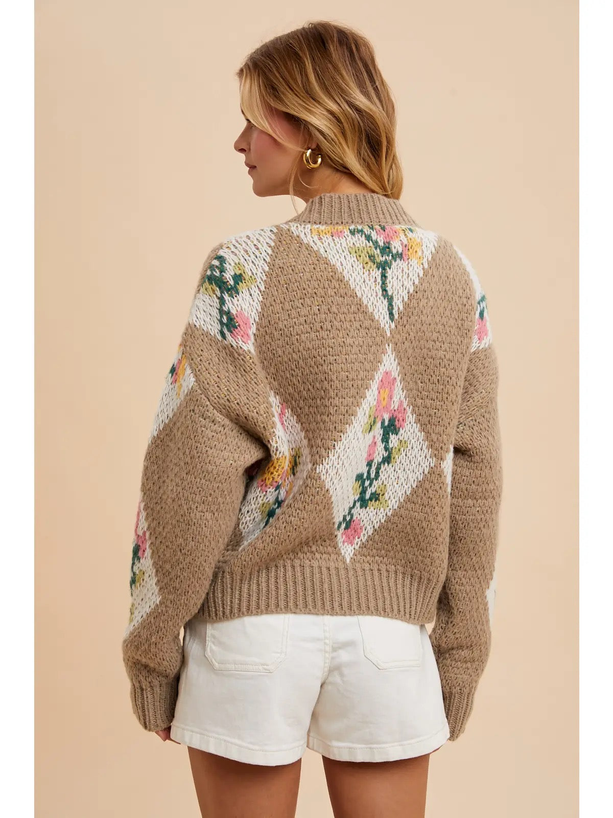 Darling Floral Sweater Beige